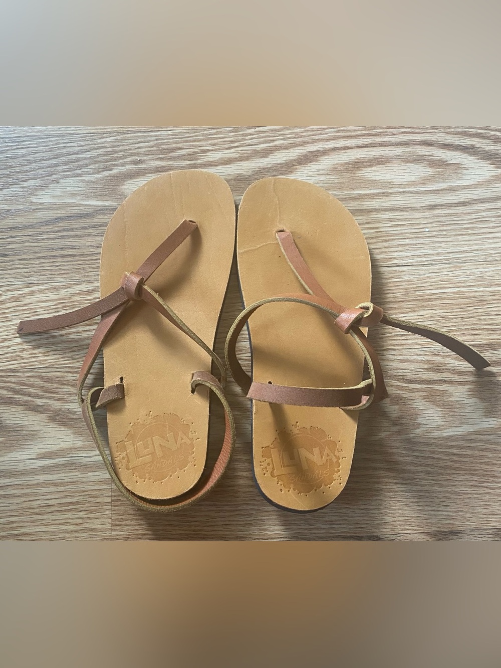 Luna Barefoot Sandals